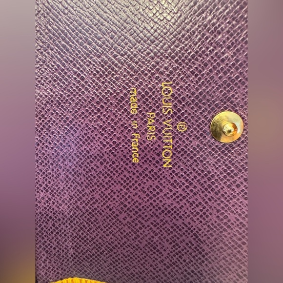 Vintage Louis Vuitton Elise Epi Wallet - Picture 12 of 12